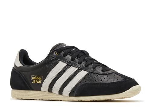 adidas CBLACK/FTWWHT/Goldmt Women's Japan W Core blackFtwr White/Gold met. 6 US, 6 Wide2