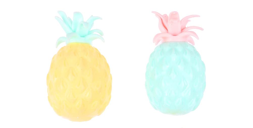 JIAOAO 2 Pcs Pineapple Stress Ball,TUANTUAN Pineapple Anti Stress Ball Pineapple Ball Fidget Toys Simulation Pineapple Decompression Ball.(Random Color)