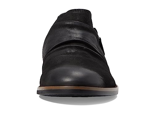 Image of Clarks Women's Camzin Pace Flats | Office Shoes