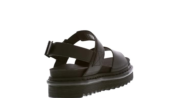 靴 Dr.Martens voss Amazon.com | Dr. Martens Women's Voss, Black Hydro, 5 Women