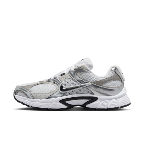 Image of Nike Women's V5 RNR Shoes