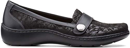 Image of Clarks Women's Cora Daisy Loafers