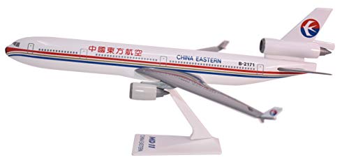 Flight Miniatures China Eastern MD-11 1:200 Scale - Plastic Snap-Fit Model Airplane - Collectible Replica of China Airlines Aircraft - Part# AMD-01100H-008