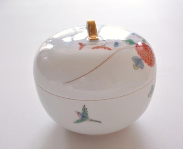 Amazon.co.jp: 深川製磁 蓋物 ボンボニエール 蓋付き 容 菊 小鳥
