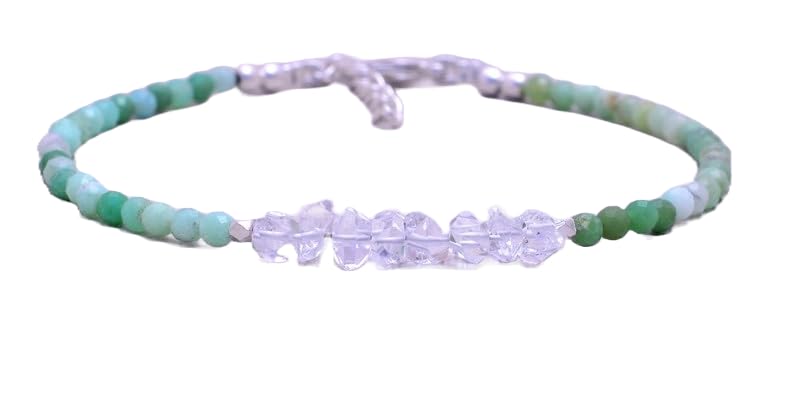 Bracelet diamant d'Herkimer en argent, un bijou porteur d'intentions pures