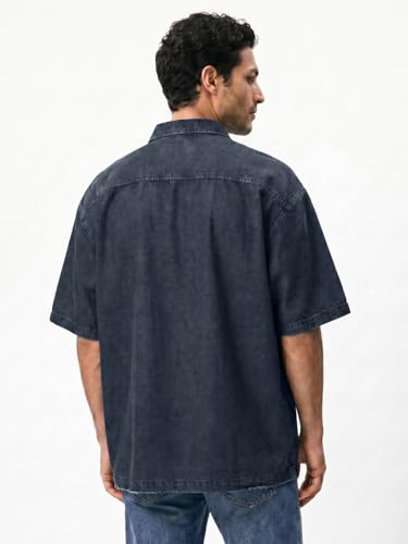 Image of Urbano Fashion Men's Oversized Fit Half Sleeve Washed Casual Denim Shirt