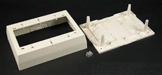 Wiremold 2348-3 6-1/2X4-1/2X1-3/4D Box