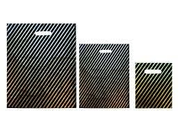 100x HEAVY DUTY STRONG COLOREDFULL PLASTIC CARRIER PATCH HANDLE BAGS, PARTY, BOUTIQUE GIFT BAGS (Black Gold, 22 x 18)