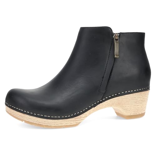 Image of Dansko Women's Lizanne Bootie