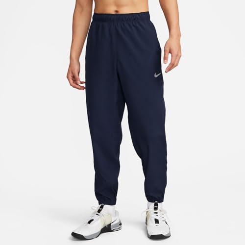 Image of Nike Men's Form Dri-FIT Tapered Versatile Pants