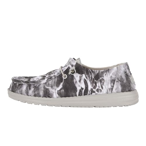 Image of HEYDUDE Women's Wendy Mossy Oak Elements