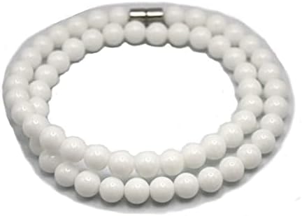 Gemstone necklace with easy-lock clasp