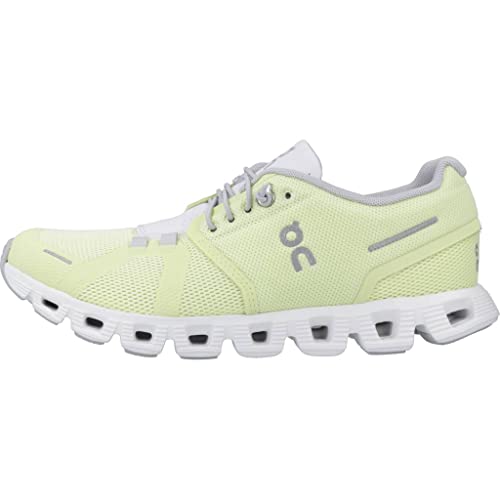 Image of On Women's Cloud 5 Sneakers