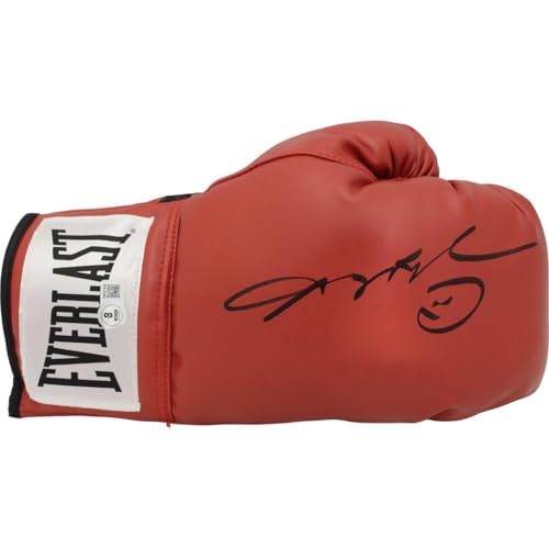 Sugar Ray Leonard Autographed Boxing Glove Beckett 44780