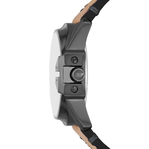 Diesel Herren Master Chief Dreizeiger, Gehäusegröße 46 mm, Edelstahluhr mit Lederarmband