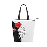 Mehrere Taschen, zwei Innentaschen und eine Reißverschlusstasche