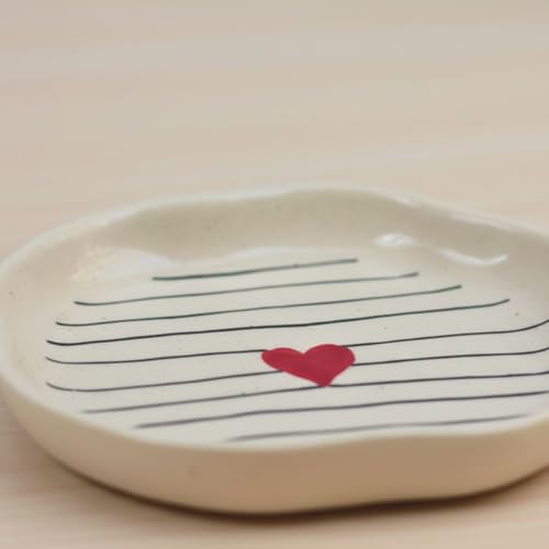Image of WEAVING HOMES Striped Heart Handmade Dessert Plate, Size: 11 cm Microwave & Dishwahsher Safe (Set of 1)