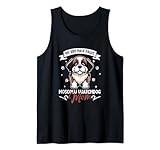 ¿Eres una mamá de perros? Junto con la frase ''Mis hijos tienen patas - Mamá perro guardián de Moscú'', este diseño es perfecto para los amantes de los perros guardianes de Moscú.