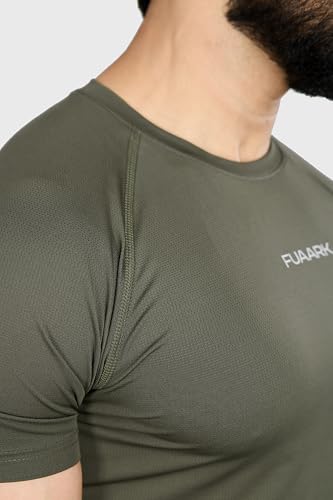 Image of FUAARK Men Solid Round Neck Slim Fit Tshirt
