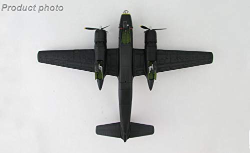Amazon | HOBBY MASTER 1/72 完成品 台湾 B-26 Invader #844 34 Sqn