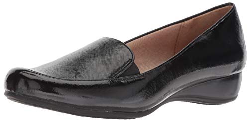 LifeStride Women's Dara Low Heel Slip On Loafer Flat, Black, 7.5 W US