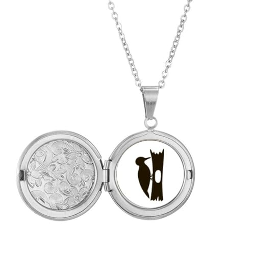 Collier médaillon piquet noir de qualité supérieure et finitions luxe
