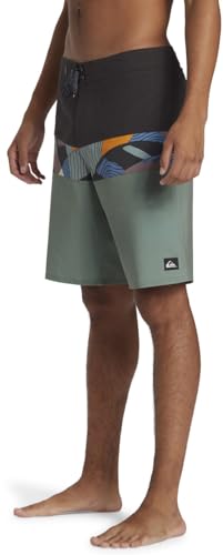 Quiksilver - Mens Surfsilk Panel 20 Boardshort, Color Seaspray Beach Club Casual Ss, Size: 343