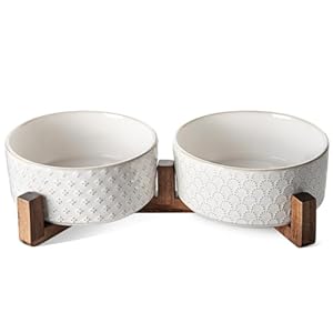 LE TAUCI Ceramic Dog Bowls with Acacia Wood Stand – 7 Inch Food & Water Set for Medium-Large Dogs – Weighted Pet Bowls
