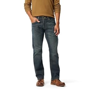 Signature by Levi Strauss & Co Men’s Straight Fit Jeans