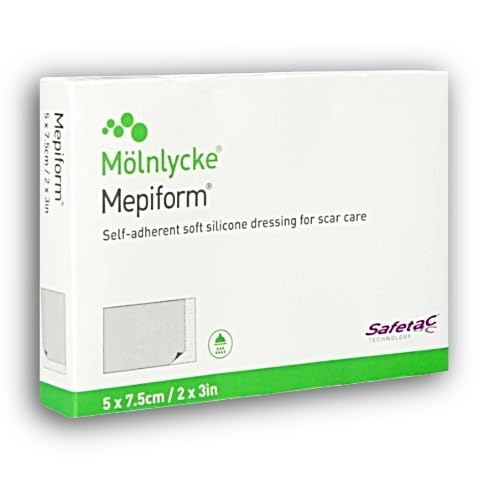 Mepiform 5 x 7,5 cm, pansement silicone souple auto-adhésif stérile pour le soin des cicatrices.