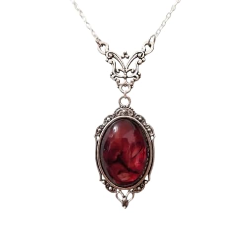 Collier gothique en relief avec quartz rouge et pendentif papillon