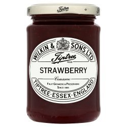 Conserve Strawberry Tiptree le lot de 6 pots pour ne plus manquer de douceur