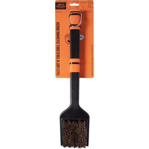 Traeger Grills Hot n Cold Grill Cleaning Brush Natural Palmyra Bristles for Hot & Cold Grate Scrubbing Deep Clean & BBQ Maintenance