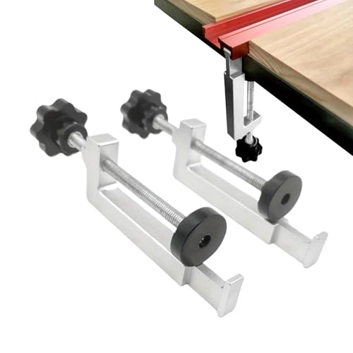Guide rail clamp pour table à scier dans un atelier de rénovation maison