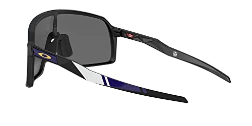 Image of Oakley Men's OO9406 Sutro NFL Collection Rectangular Sunglasses
