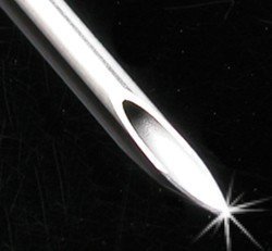 Sterilized Body Piercing Needles (100 Pack) (14 Gauge) by BeWild