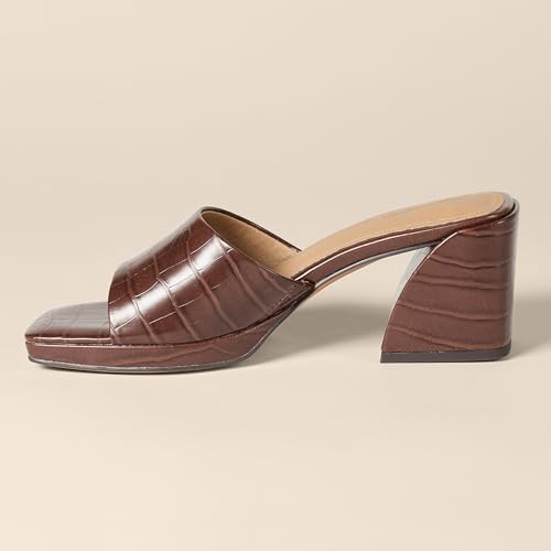 Image of Amazon Essentials Women's Platform Block Heel Mule Sandals