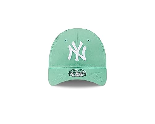 New Era New York Yankees MLB League Essential Green White 9Forty Adjustable Kids Cap - Youth, Mint, 6-12 Years - Image 2