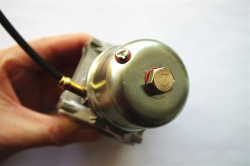 Carburateur Robin EH09 pour rénover le moteur d'une dameuse
