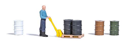 Busch 7809 Pump Truck et accessoires de cour pour animer votre réseau HO