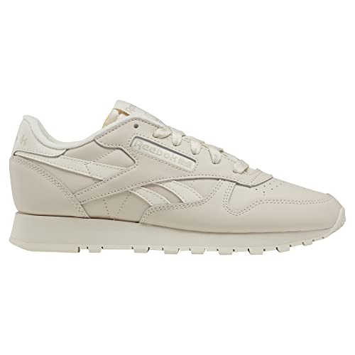 Reebok Tenis clásicos de cuero para mujer, Stucco/Vintage Chalk/Paperwhite, 42.5 EU