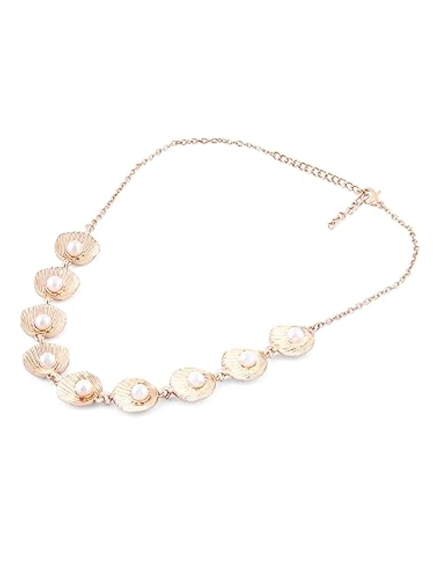 Contemporary Classy Pearl Shell Necklace For Women