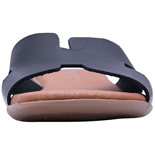 André Assous Women's Nadenka Sandal2