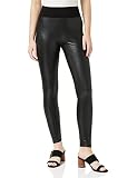 Perfecto para combinar con todos tus atuendos favoritos, los pantalones de yoga están disponibles en negro o rojo vino
