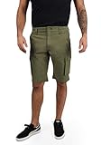 Im Sommer ist diese moderne Cargo-Short ein absolutes Basic und darf in keinem Kleiderschrank fehlen. Dank des coolen Army Looks mit den zwei Seitentaschen hast du genügend Platz um deine Habseeligkeiten zu verstauen - soviel Platz bietet dir noch nicht mal eine Jeans!