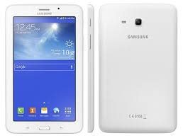 옆 view of Samsung Galaxy Tab 3 Lite SM-T116