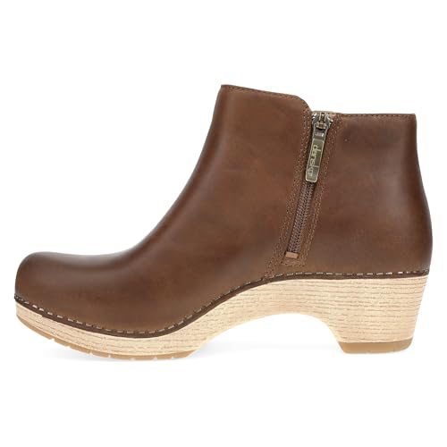 Image of Dansko Women's Lizanne Bootie