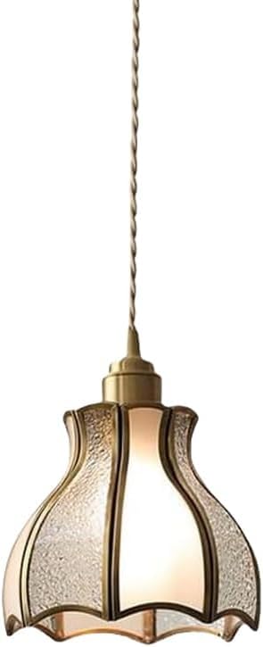 Lustre en verre vintage pour sublimer un salon sombre facilement