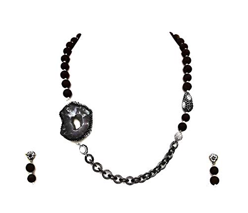 Femme perle mixed marron CZ-grenat pour sublimer vos tenues de bureau et soirées