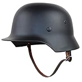 Diese Helme haben die gerollte Kante wie die Originale, mit einem hochwertigen Lederfutter und einem vormontierten Leder-Kinnriemen.